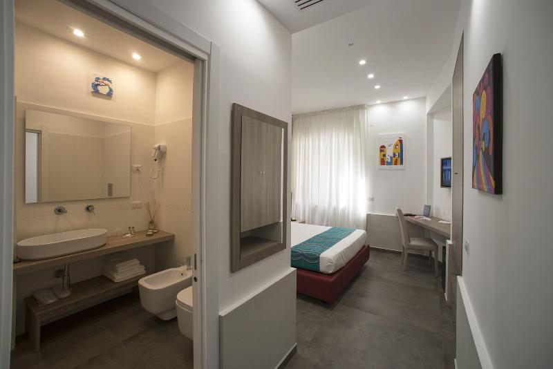 Regina Margherita Suite image