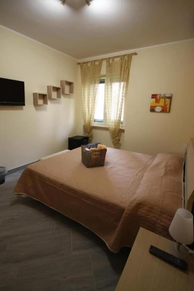 B&B Cavirani image