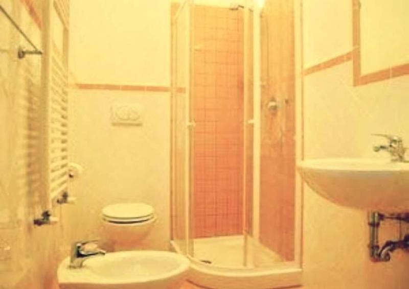 B&B Colombo image