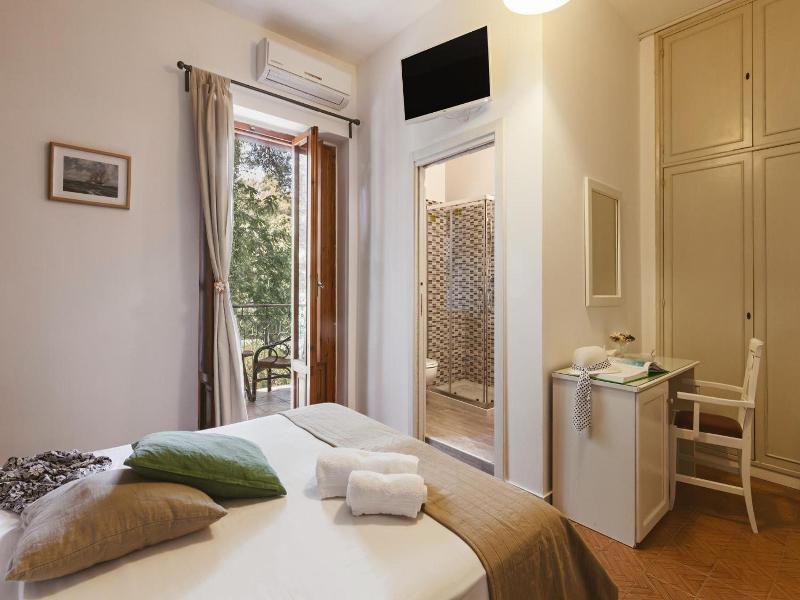 B&B Viale dei Pini image