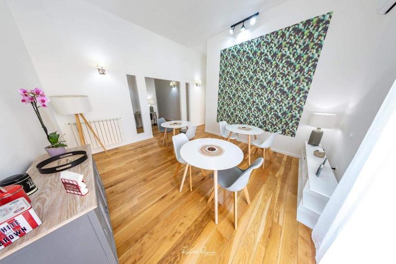 Via Roma 315 Bed And Breakfast image