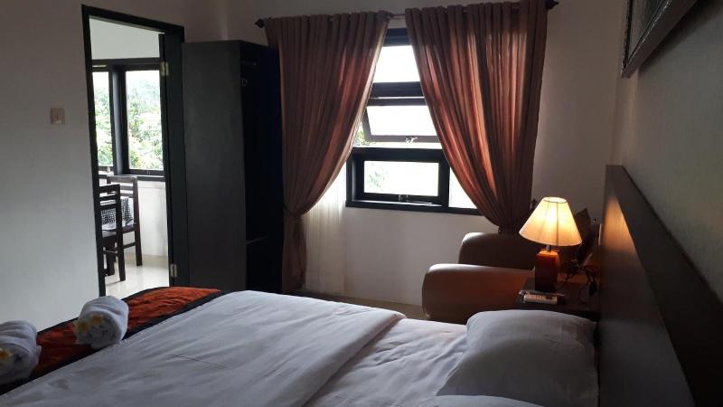 De Lungguh Family Homestay image
