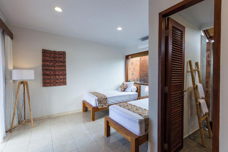 Nalika Beach Resort & Restaurant image