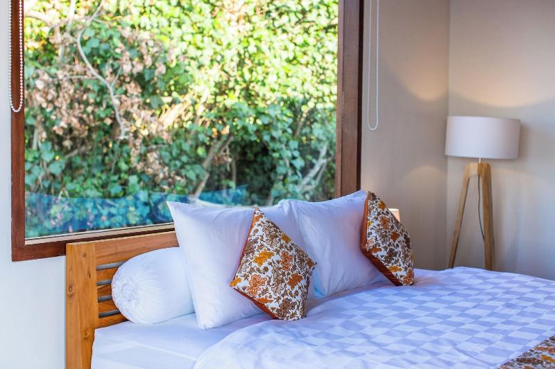 Nalika Beach Resort & Restaurant image