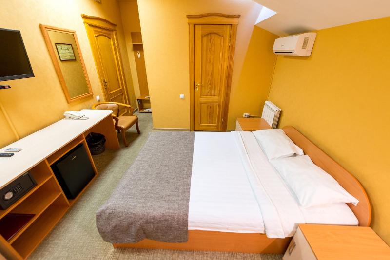 Menshikov Hotel — main photo