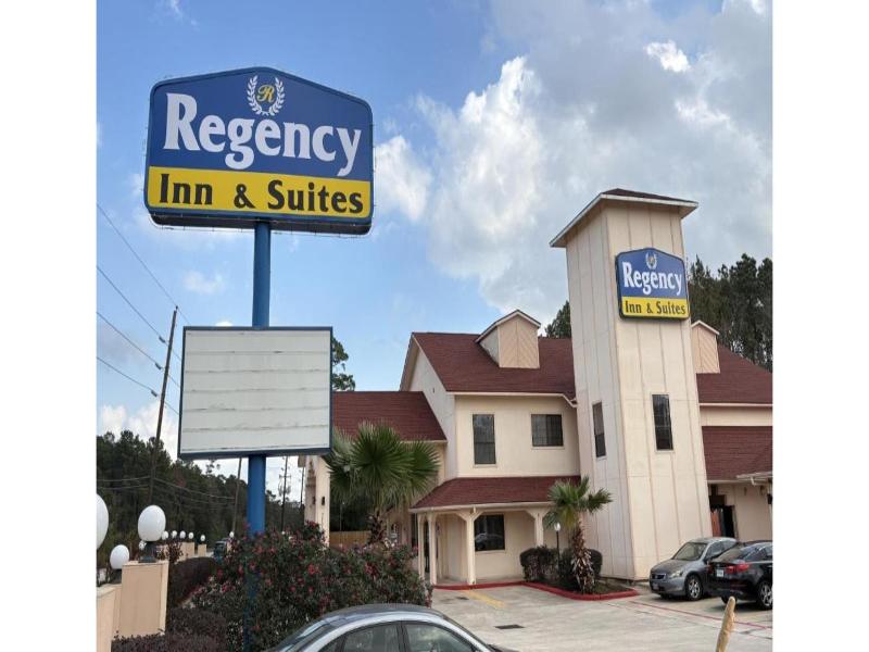 Regency Inn & Suites By Capital O Houston IAH Apt