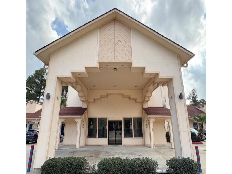 Regency Inn & Suites By Capital O Houston IAH Apt image