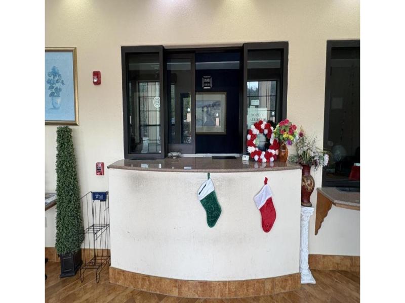 Regency Inn & Suites By Capital O Houston IAH Apt image