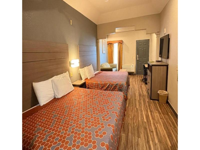 Regency Inn & Suites By Capital O Houston IAH Apt image