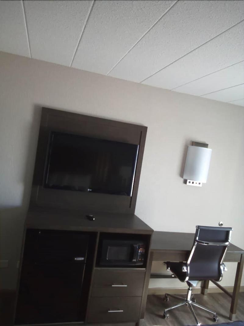 Motel 6 Burlington, NC image