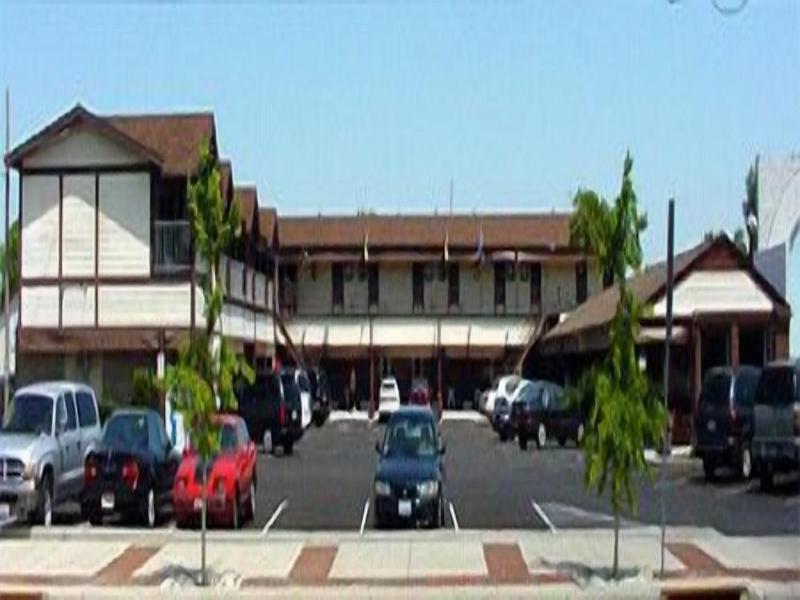Arlington Inn image