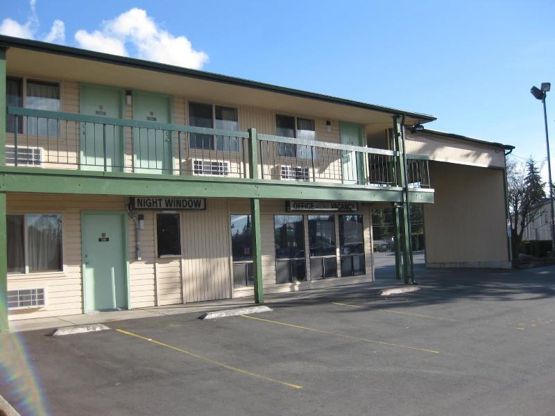 Sunrise Inn image