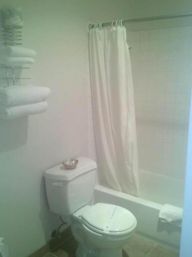 Sunrise Inn image