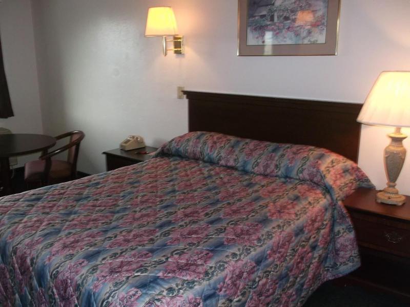 Sunrise Inn image