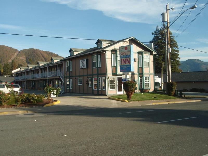 Sweet Breeze Inn