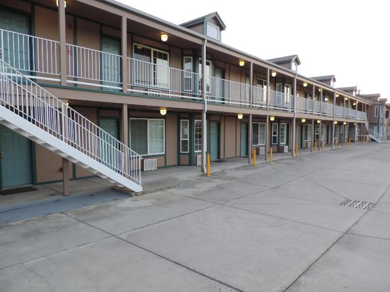 Sweet Breeze Inn — general view