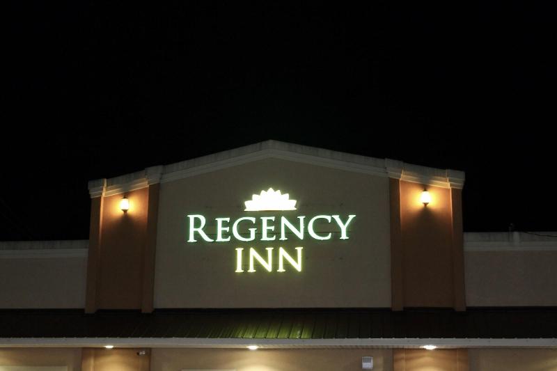 Regency Inn image