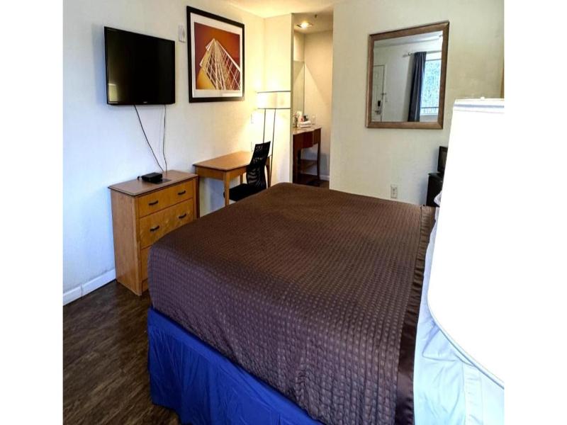 Woodberry Inn & Suites By OYO Rome image