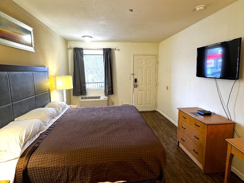 Woodberry Inn & Suites By OYO Rome GA image