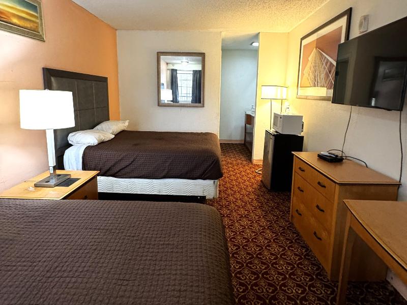 Woodberry Inn & Suites By OYO Rome GA image