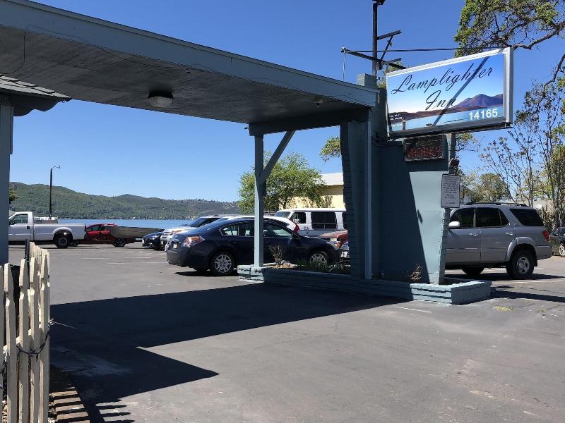 Lamplighter Motel image
