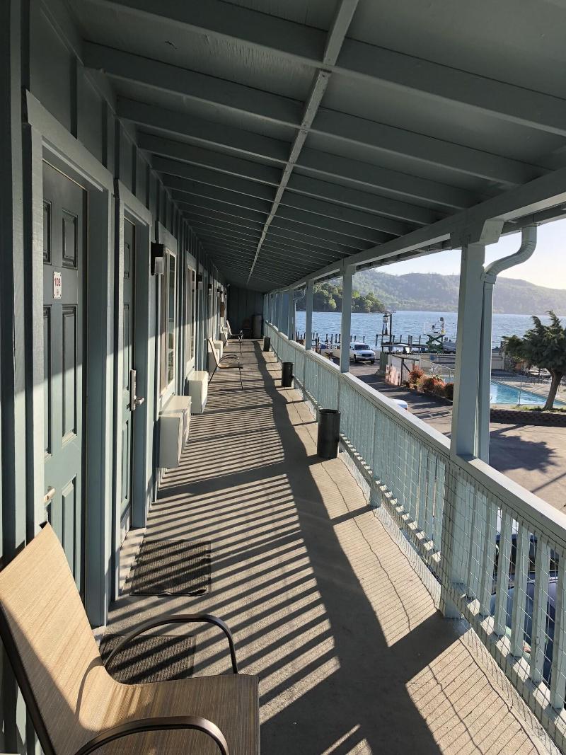 Lamplighter Motel image