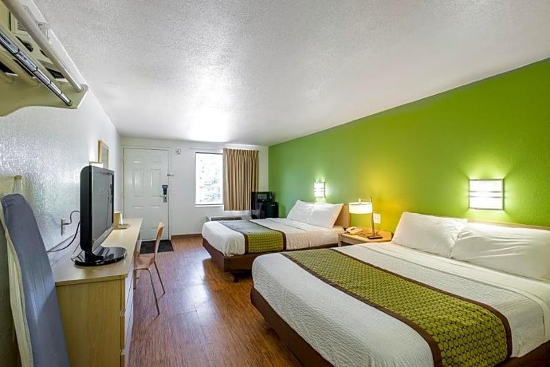 American Inn image