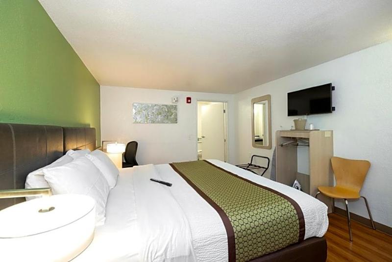 American Inn image