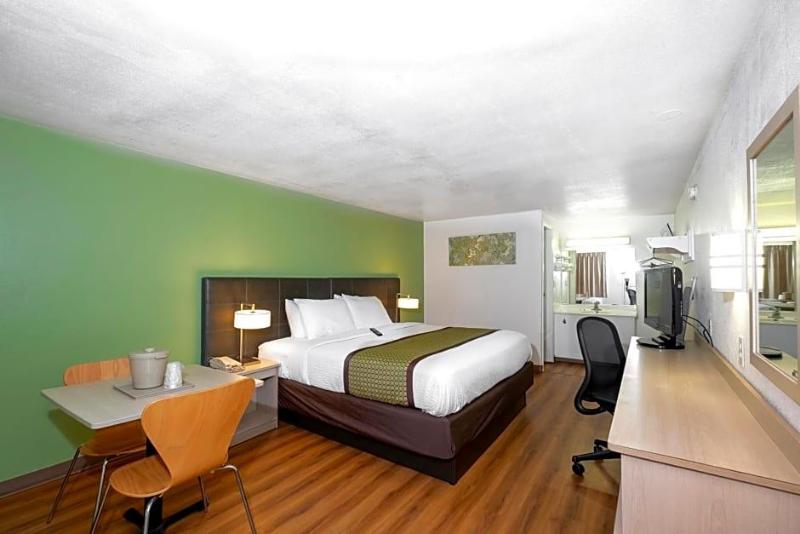 American Inn image
