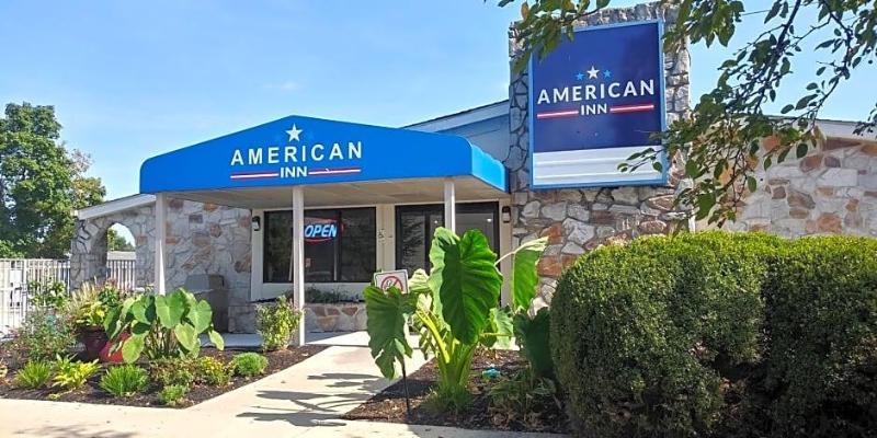 American Inn image