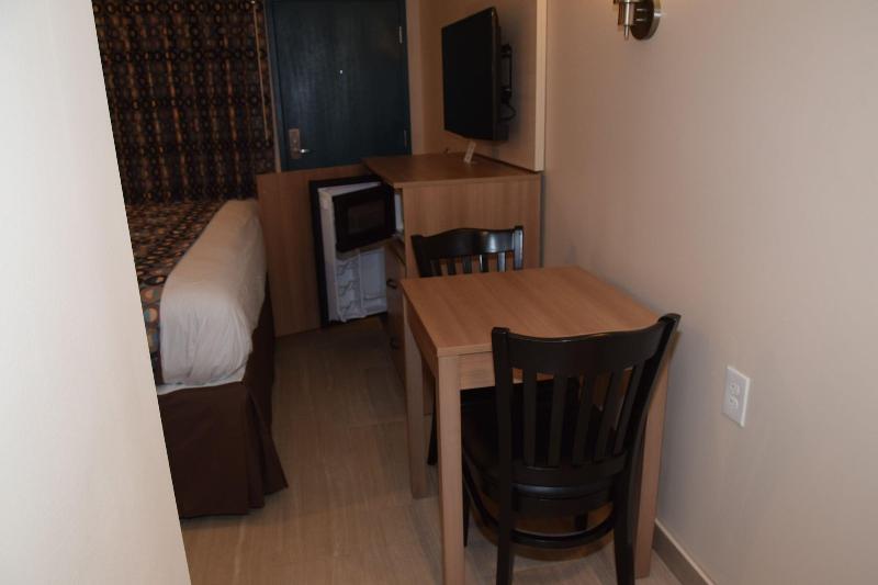 Seahorse Inn image