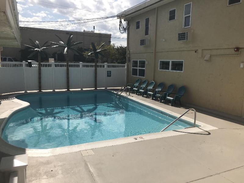 Seahorse Inn image