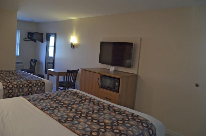 Seahorse Inn image