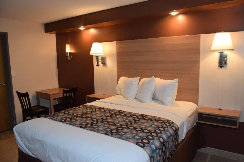 Seahorse Inn image