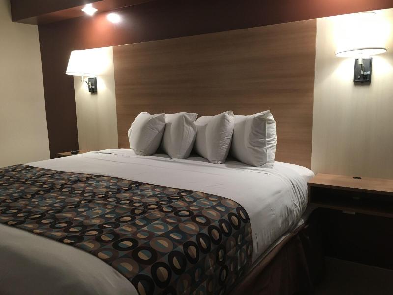 Seahorse Inn image