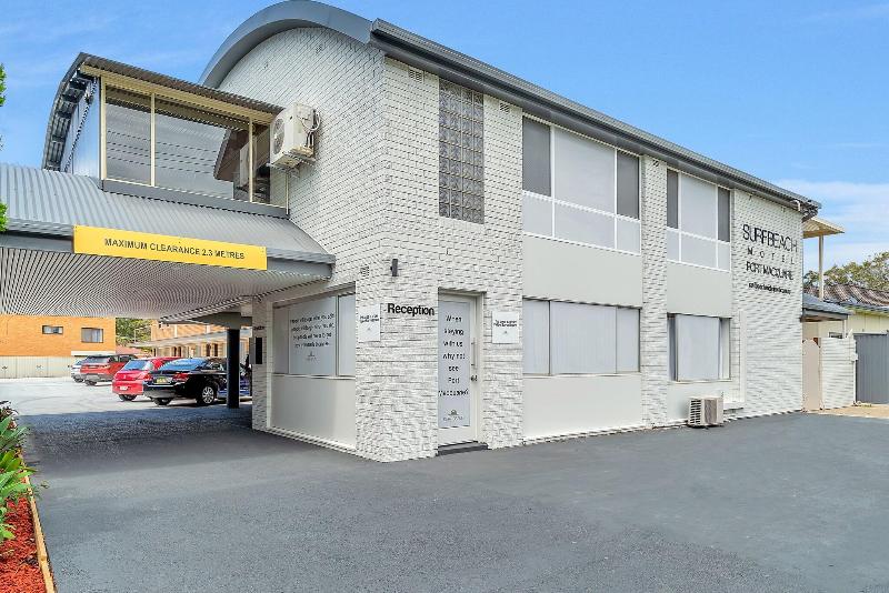 Surf Beach Motel Port image