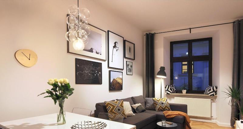 Luxury Mint Apartments Main Square image