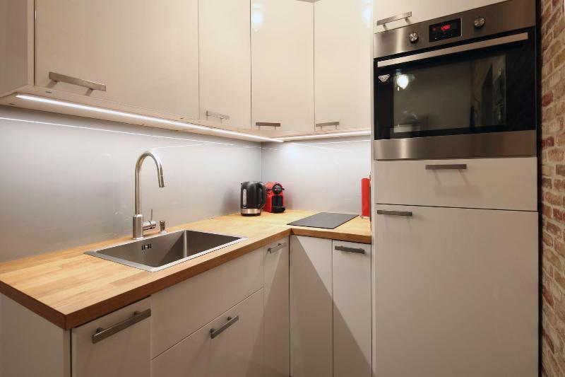Luxury Mint Apartments Main Square image