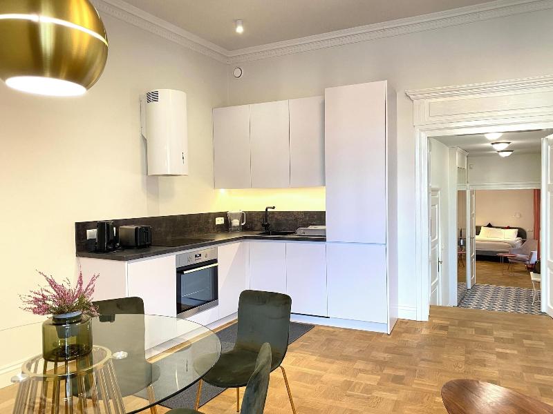 Luxury Mint Apartments Main Square image