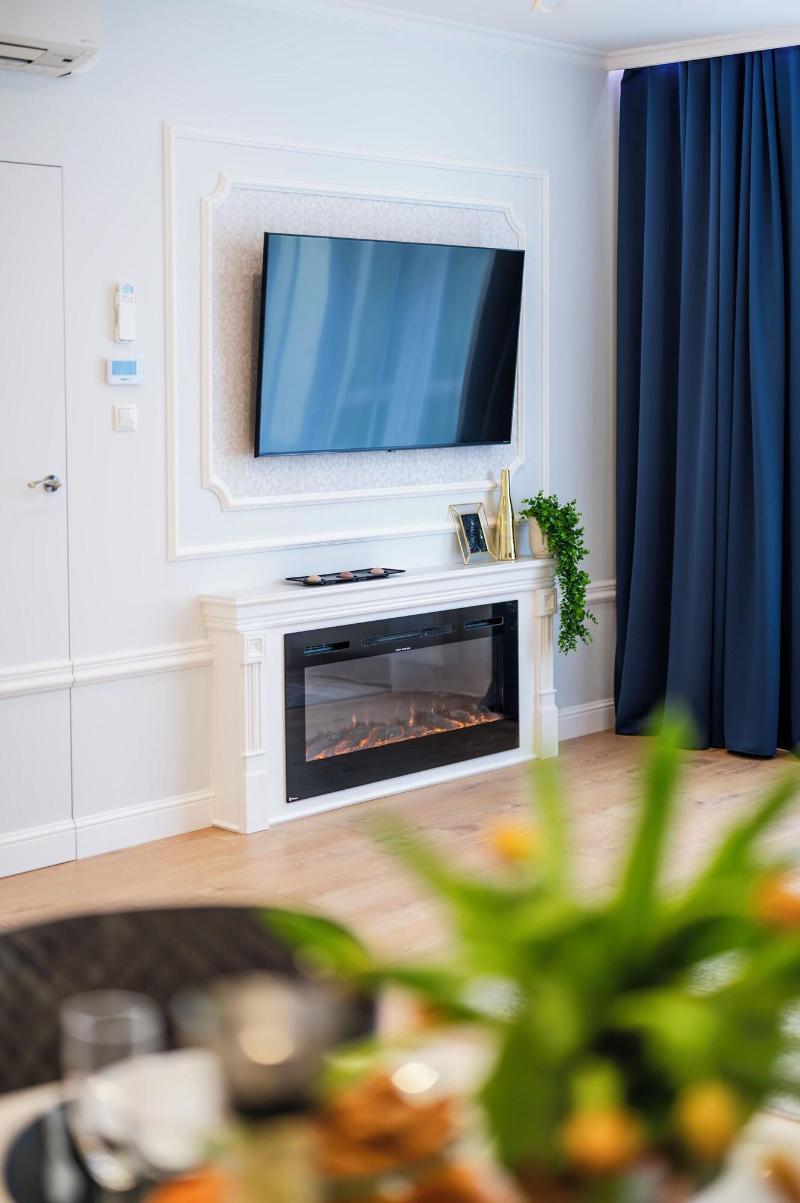 Meyo Apartments image