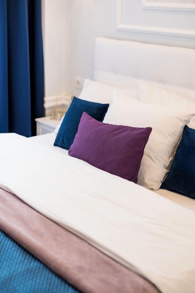 Meyo Apartments image