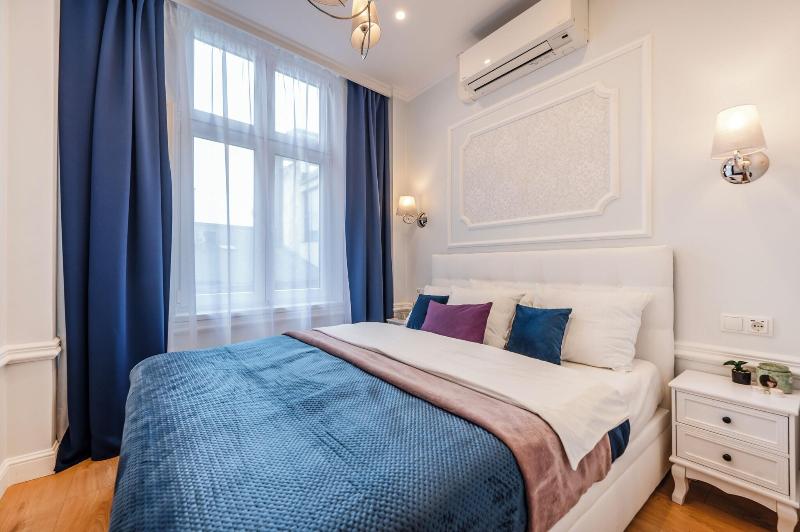 Meyo Apartments image