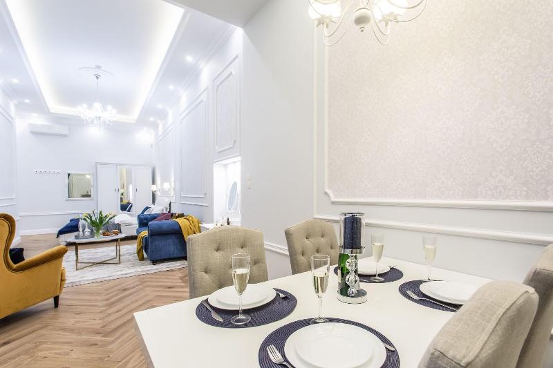 Meyo Apartments image
