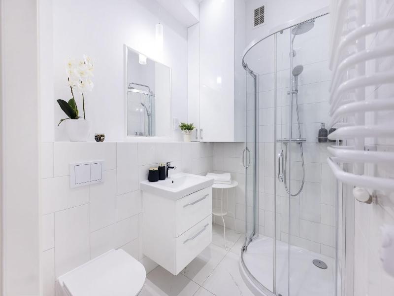 Meyo Apartments image
