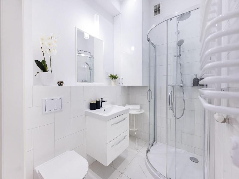 Meyo Apartments image