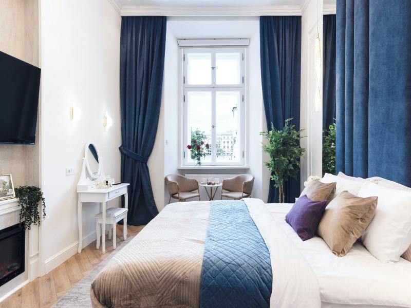 Meyo Apartments image