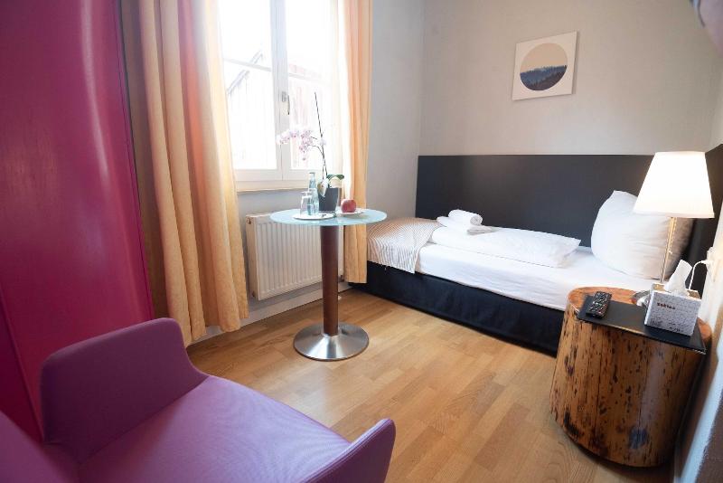 Hotel Rose image
