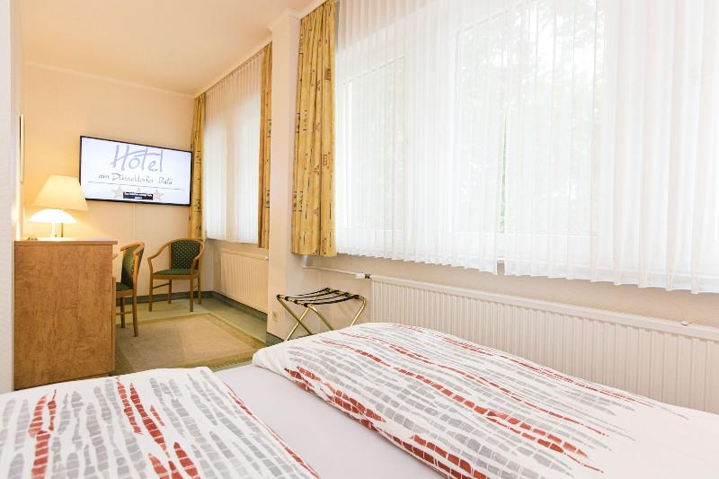 Hotel Am Da Sseldorfer Platz image