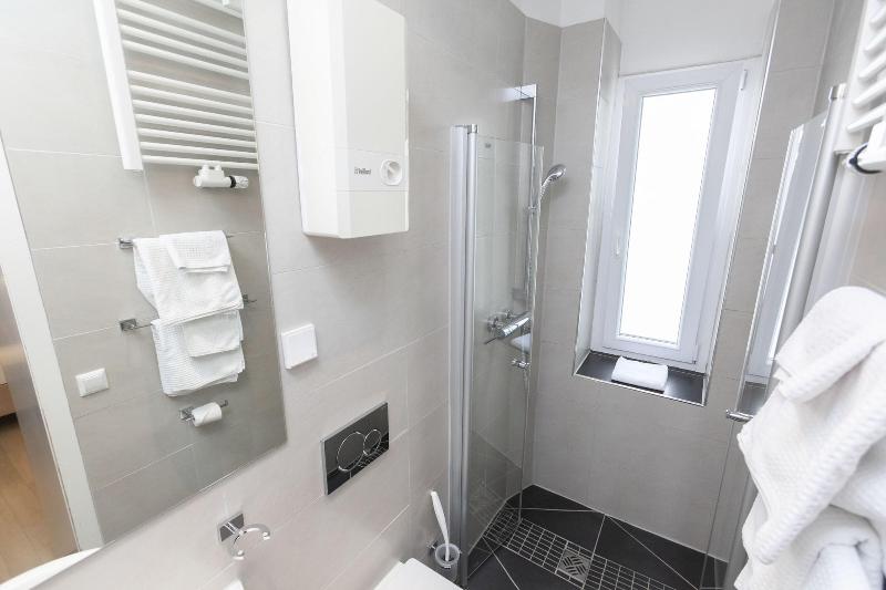 Hotel Prinz Anton image