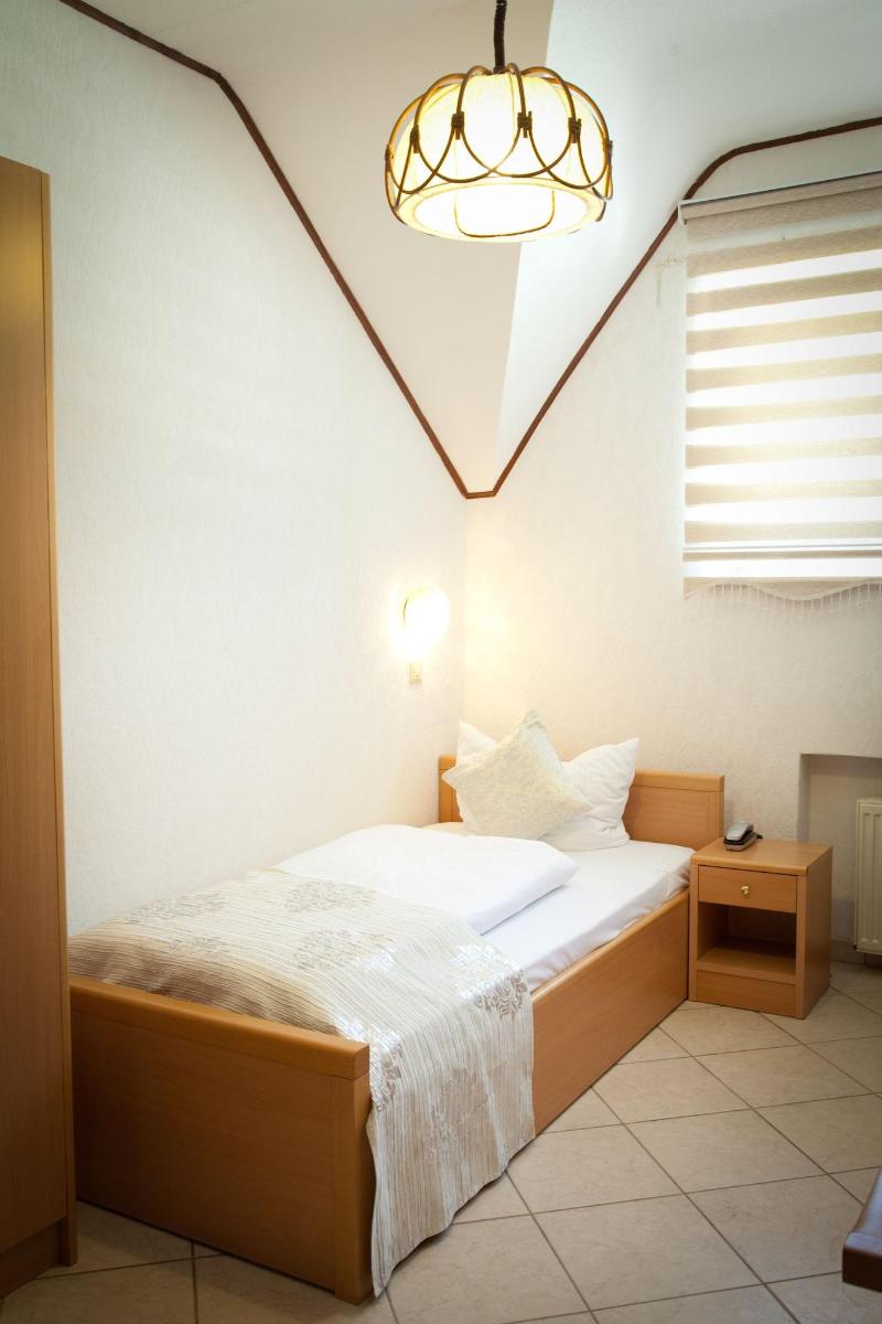 Hotel Engelbert image